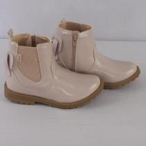 Bota Infantil Kidy Baby Soft com Pelinhos e Coração Marfim 084.0097.2298