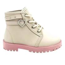 Bota Infantil Molekinha Cano Curto Berlim Coração Bota Infantil Molekinha Cano Curto Berlim Coração