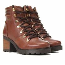 Bota marrom