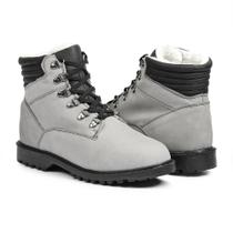 Bota Masculina de Inverno para Neve em Couro em Lã Impermeáv