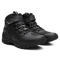 Bota Masculina Motoqueiro Em Couro Venetto. Bota Masculina Motoqueiro Em Couro Venetto.