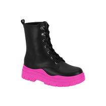 Bota Moleca Feminina Salto Tratorado Cano Médio 5341 202