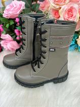 Bota Nilqi Melissa Onix - Conforto e Estilo para Crianças Bota Nilqi Melissa Onix - Conforto e Estilo para Crianças