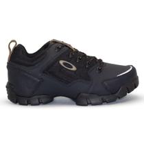 Bota Oakley Halftrack Low Ii Casual Masculina Tênis Couro