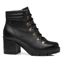 Bota Pegada Coturno Couro Zíper Cor:PretoGenero:FemininoTamanho:35 Bota Pegada Coturno Couro Zíper Cor:PretoGenero:FemininoTamanho:35