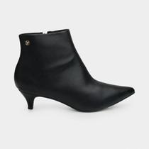 Bota Preta Via Uno Bico Fino Salto Baixo Cano Curto Bota Preta Via Uno Bico Fino Salto Baixo Cano Curto