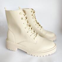 Bota Preto/Aveia Bebecê Bota Preto/Aveia Bebecê