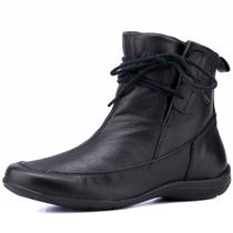 Bota Rasteira Mr. Gutt Cano Curto de Couro Preto