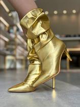 Bota Slouch Dourada Metalizada Adele Bota Slouch Dourada Metalizada Adele