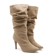 Bota Slouchy Feminina Cano Médio Casual e Moderna Salto Alto Bege Bota Slouchy Feminina Cano Médio Casual e Moderna Salto Alto Bege