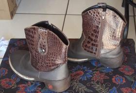 Bota tamanho 31 Bota tamanho 31