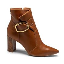 Bota Tanara Cano Curto em Couro - Feminina - Caramelo