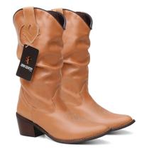Bota Texana Feminina Bico Fino Enrrugada em Couro Cor Caramelo Ref. Fino-Enrrugada-Caramelo