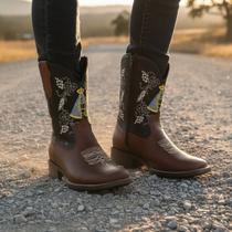 Bota Texana Infantil Unissex Em Couro Legítimo Nossa Senhora Aparecida Kapell Bota Texana Infantil Unissex Em Couro Legítimo Nossa Senhora Aparecida Kapell