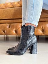 Bota Texana Sabrina Preto croco