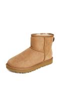 Bota UGG Classic Mini II Feminina Marrom - Tamanho 10