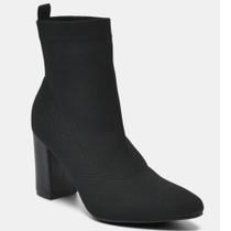 Bota Via Marte Social Knit 021-033-01 Feminina Bota Via Marte Social Knit 021-033-01 Feminina