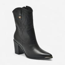Bota Via Marte Western Cano Curto Em Couro Preto
