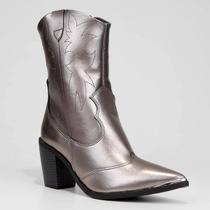 Bota Western Cano Médio Vizzano Metalizada Feminina - Prata Bota Western Cano Médio Vizzano Metalizada Feminina - Prata
