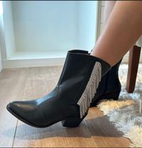Bota Western Franja Strass - PRETA Bota Western Franja Strass - PRETA