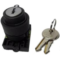 Botão Comutador com Chave Preto 1-0-2 Retorno - SLCG8T3C - STECK Botão Comutador com Chave Preto 1-0-2 Retorno - SLCG8T3C - STECK