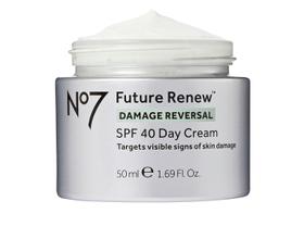 Botas de creme de dia No7 Future Renew Damage Reversal SPF40 50 ml