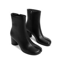 Botas de tornozelo Gengzai pretas com bico dividido e salto alto para mulheres Botas de tornozelo Gengzai pretas com bico dividido e salto alto para mulheres