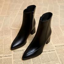Botas Femininas de Dedo Apontado - Estilo Britânico - Preto e Nude