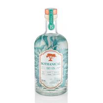Bothanical Gin 750ml. Feito no Brasil com Botânicos Naturais. Bothanical Gin 750ml. Feito no Brasil com Botânicos Naturais.