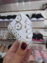 Botinha BB Pé Infantil Menina Flores Botinha BB Pé Infantil Menina Flores