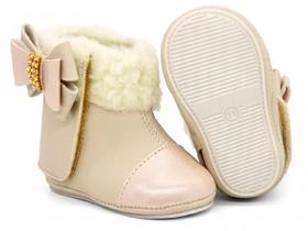 Botinha de pelo maninhos baby