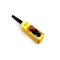 Botoeira pendente plast. - xcd-61d - (amarela) - (2 botões de comando+stop) - 2 velocidades Botoeira pendente plast. - xcd-61d - (amarela) - (2 botões de comando+stop) - 2 velocidades