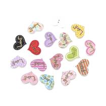 Botões De Madeira De Natal 50pcs Botões De Costura Com 2 Furos Para Artesanato E Decoração DIY Botões De Madeira De Natal 50pcs Botões De Costura Com 2 Furos Para Artesanato E Decoração DIY
