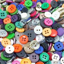 Botões Plásticos Sortidos Tamanho médio de 12mm até 2 Cores Variadas 44394 Botão colorido