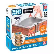 Bowl - Skate Park de Dedo - Com Suporte em Madeira - 3850 BRINCAD DE CRIANCA - Brincadeira de Crianc