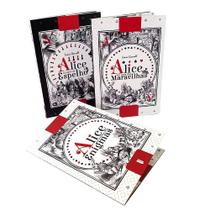 Box 2 Livros I Alice Através do Espelho Alice no País das Maravilhas + Complemento Alice no Mundo dos Enigmas LFC