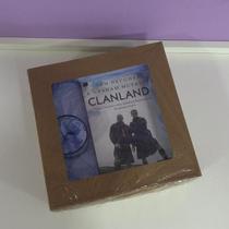 BOX CLANLANDS PARA OS FÃS DE OUTLANDER: Livro Clanlands e Almanaque Clanlands