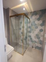 Box de canto dourado linha premium 80x80 altura 1,90 Box de canto dourado linha premium 80x80 altura 1,90