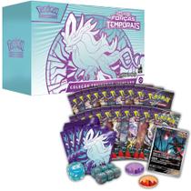 Box Elite Pokémon Escarlate e Violeta Forças Temporais Juba Sopro Treinador Avançado Cards cartas -