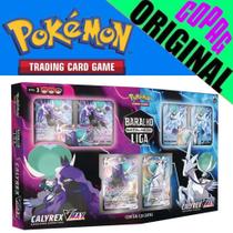 Box Pokémon Batalha de Liga Calyrex Cavaleiro Espectral Calyrex Glacial VMAX Copag Cards Cartas