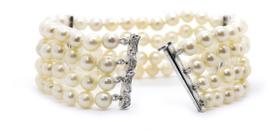 Bracelete 4 Fios Pérola Entremeios Ouro 18k Diamantes J24143 6 Cm 20 Cm Bracelete 4 Fios Pérola Entremeios Ouro 18k Diamantes J24143 6 Cm 20 Cm