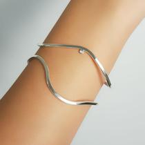 Bracelete Aberto Orgânico com Mini Ponto de Luz Banhado a Prata