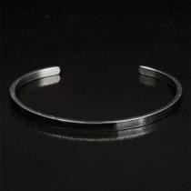 Bracelete cuff slim de aço prata Bracelete cuff slim de aço prata