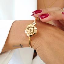 Bracelete Difusor Girassol - AÇO INOXIDÁVEL E ANTIALÉRGICO - Dourado Bracelete Difusor Girassol - AÇO INOXIDÁVEL E ANTIALÉRGICO - Dourado