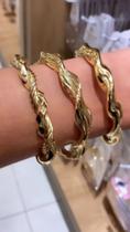 Bracelete dourado trançado Bracelete dourado trançado