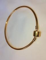 Bracelete estillosa rígido berloque fecho cumprido Bracelete estillosa rígido berloque fecho cumprido