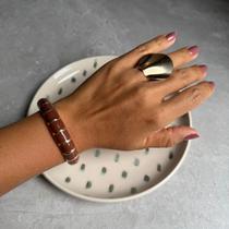 Bracelete Estiloso Esmaltado Dourado Cor:Marrom