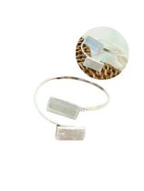 Bracelete Feminino com Duas Pedras de Selenita Branca