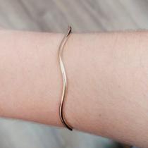 Bracelete Feminino Folheado A Ouro Ondulado