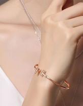 Bracelete Feminino Strass Pérola Pulseira Aberta Joia Luxo Bracelete Feminino Strass Pérola Pulseira Aberta Joia Luxo